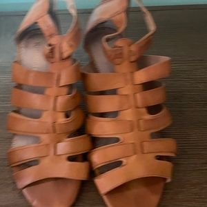 Light orange sandals. Low heel.
